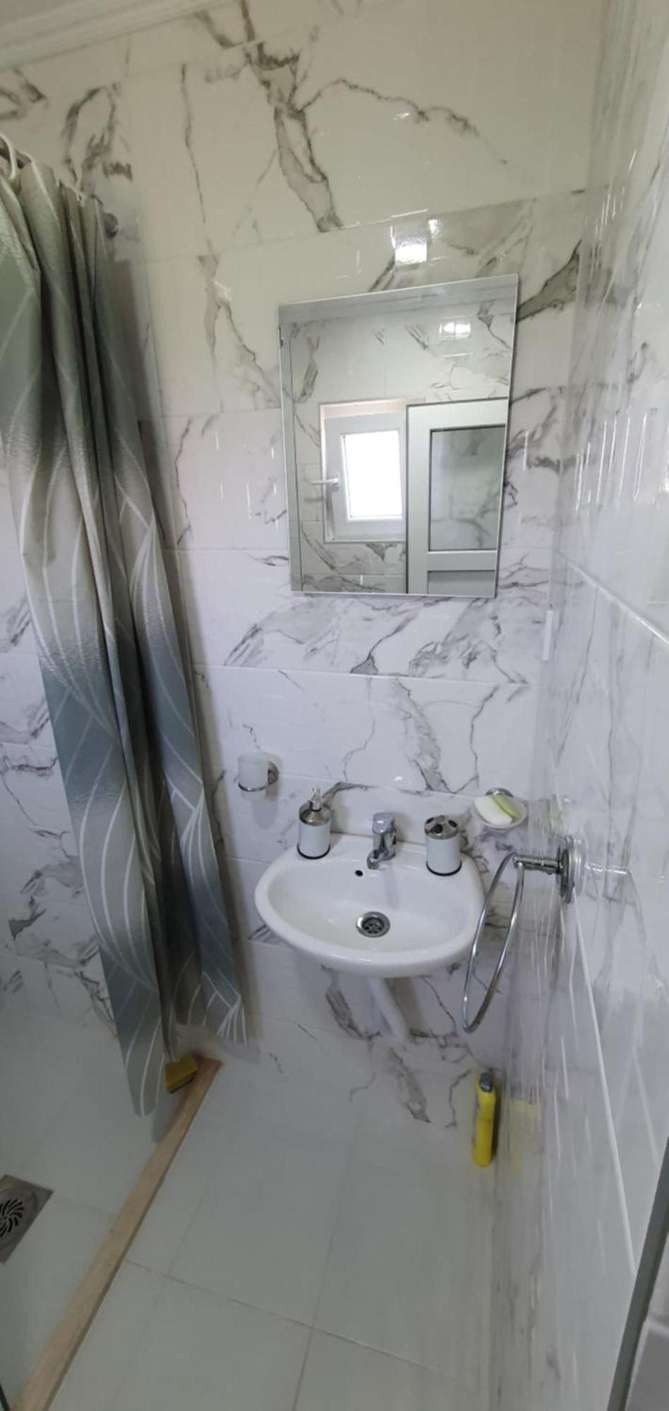 Cozzy Apartment Near The Aiport Podgorica Mitrovici  Eksteriør bilde